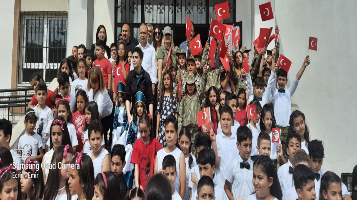 19 Mayıs Atatürk'ü Anma, Gençlik ve Spor Bayramı'nın 103. yıl dönümü okulumuzda gerçekleştirilen etkinliklerle büyük bir coşkuyla kutlandı. 